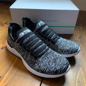 NWT Athletic Propulsion Labs (APL) Techloom Breeze